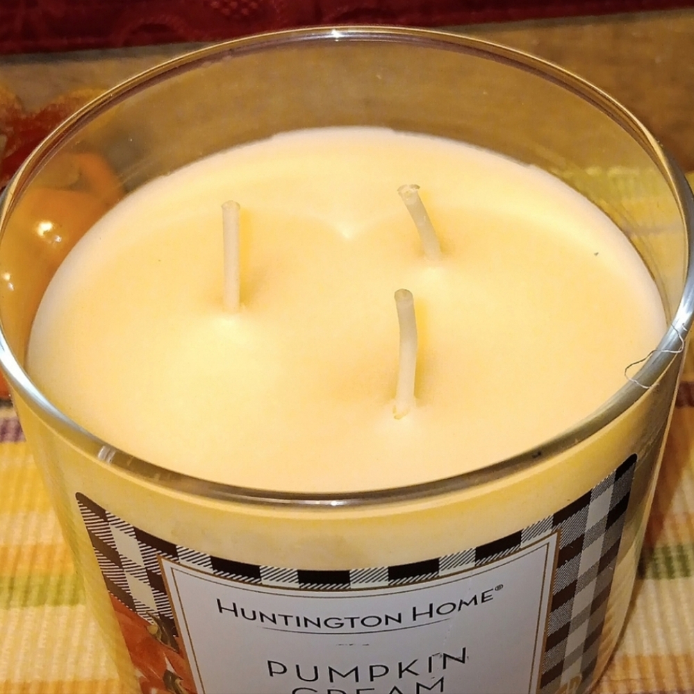 🆕️RARE! "2023" LARGE 14 OZ PUMPKIN CREAM COOKIE SOY BLEND SCENTED CANDLE! - Picture 8 of 15